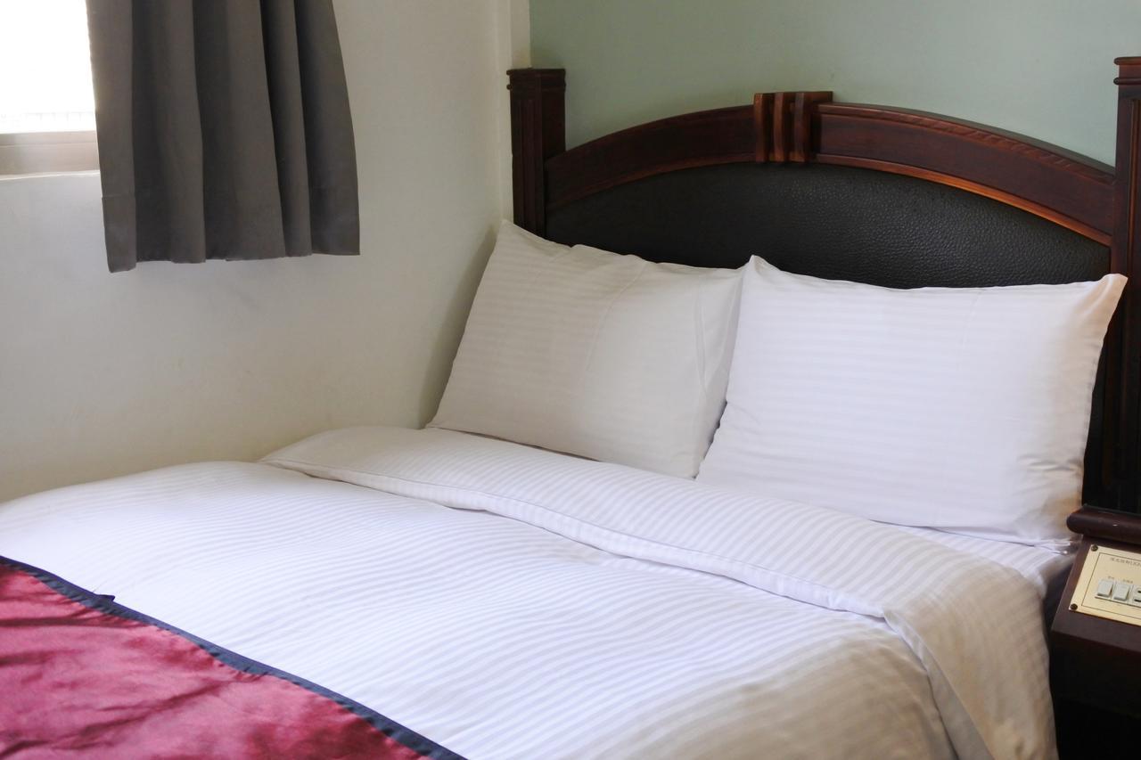 North Sea Hotel Taichung Buitenkant foto