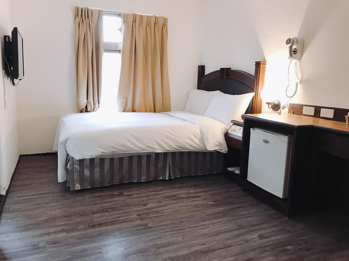 North Sea Hotel Taichung Buitenkant foto